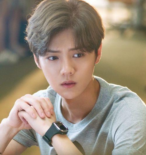 鹿晗最新动态爆料是真的吗,真相揭秘，是真是假？